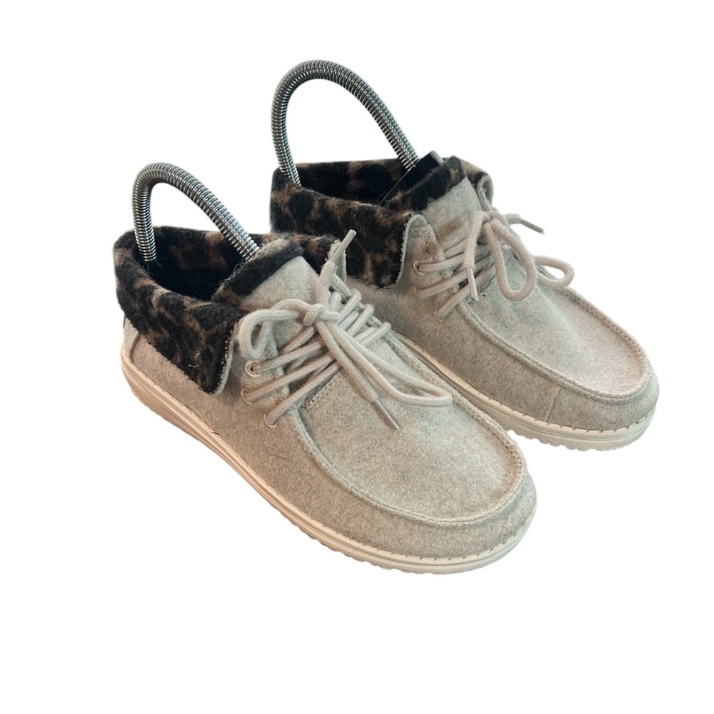 Hey Dude Women's Cream Cheetah Britt Sz:6